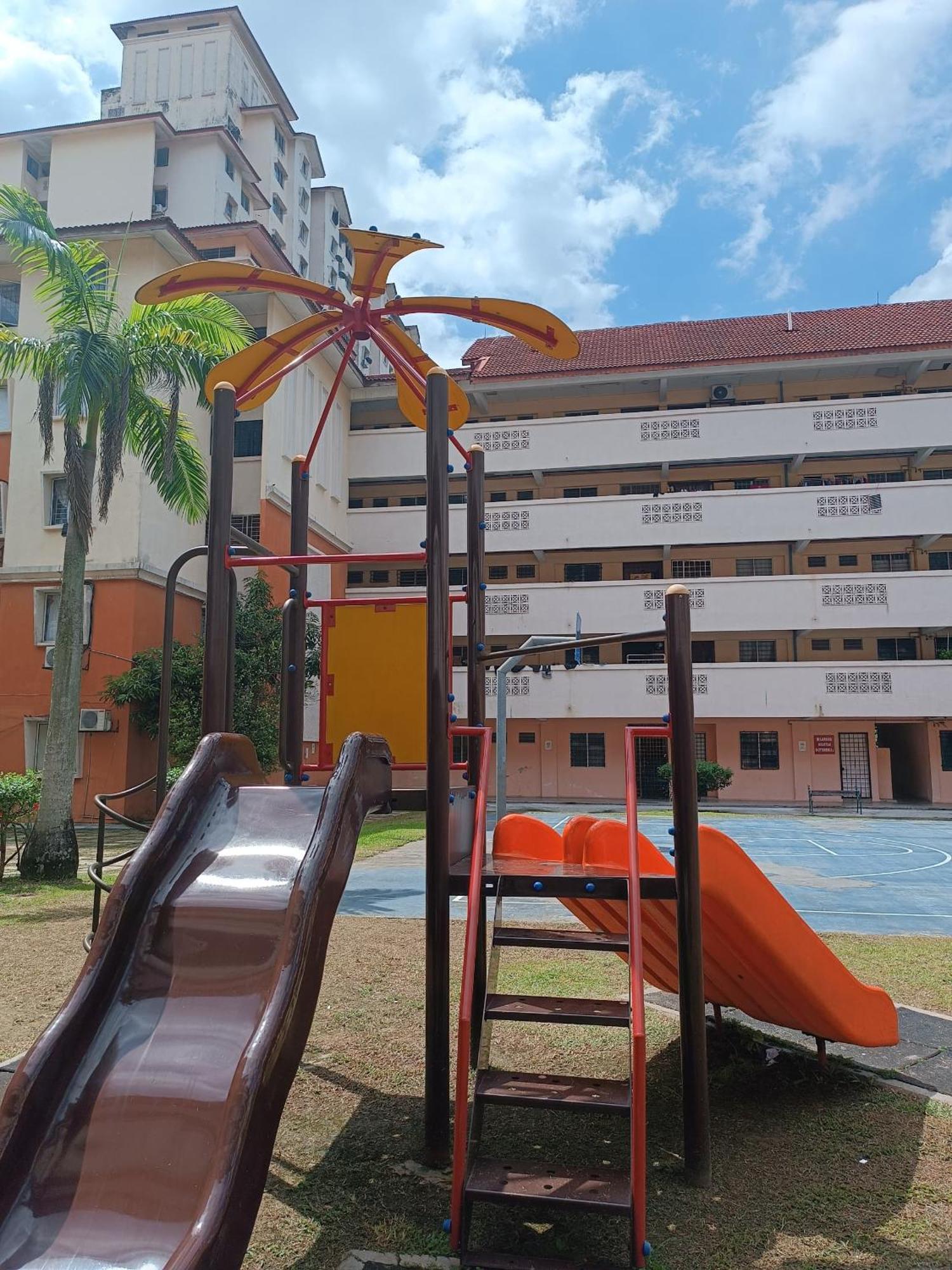 M.Fr Homestay Pangsapuri Putra Damai Putrajaya Exterior photo